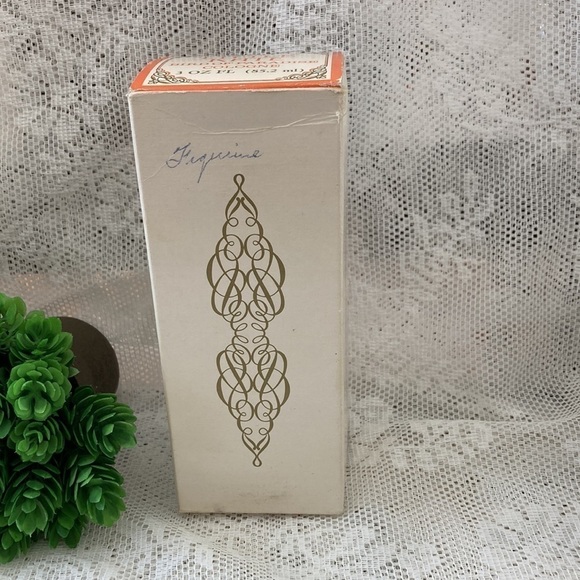 Vintage Avon Little Kate Bottle empty/with box. Good Vintage Condition - Picture 7 of 12